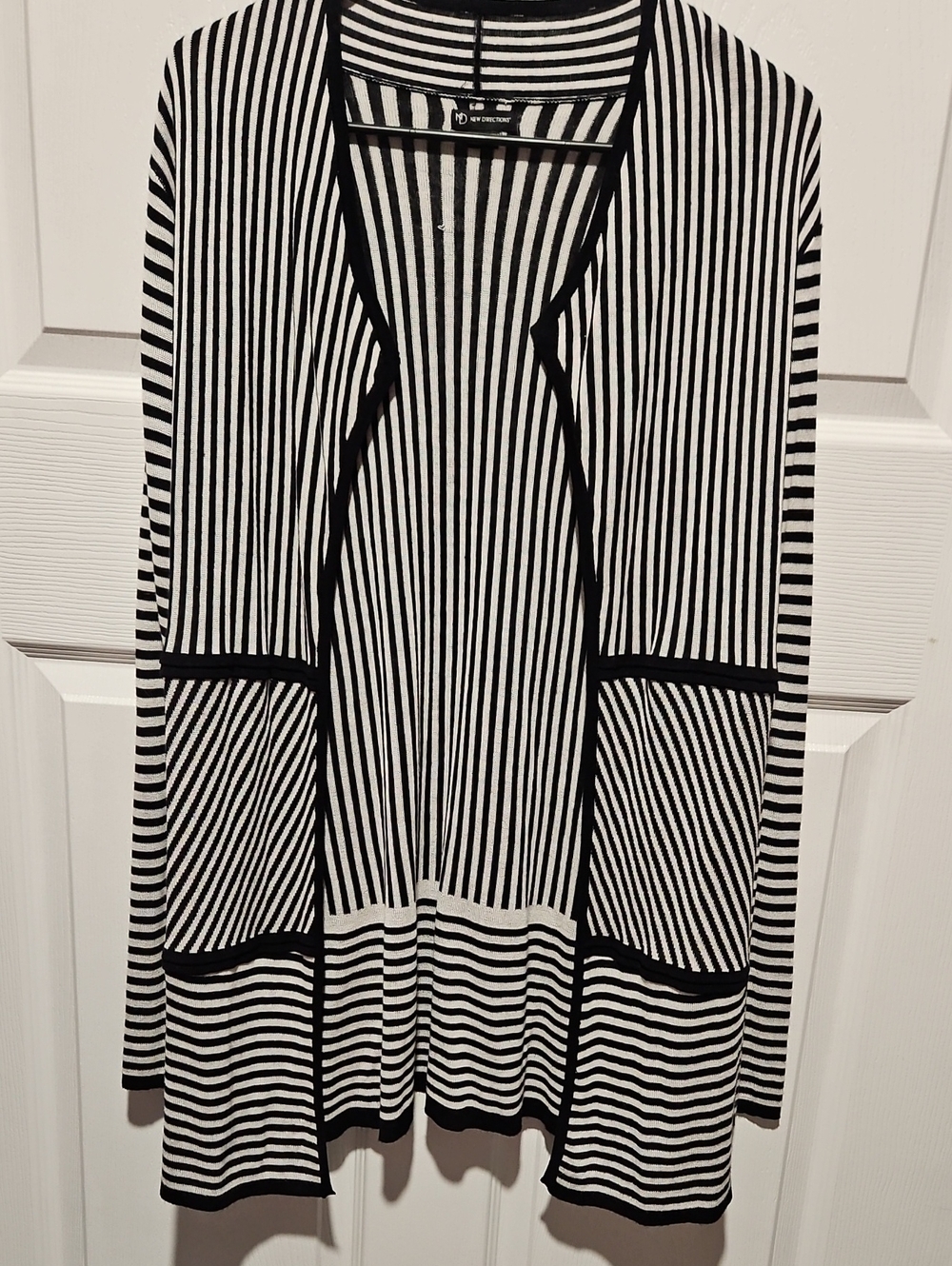 New Directions Black and White Striped Long Sleeve Open Cardigan